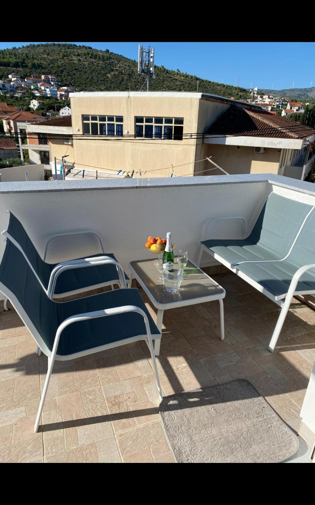 Apartment Remi, Penthouse With Balcony, Free Parking Marina Exterior photo